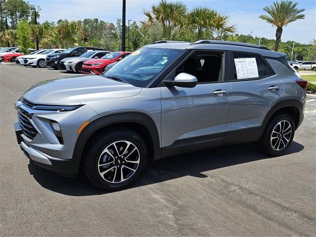 used 2024 Chevrolet TrailBlazer car, priced at $24,581
