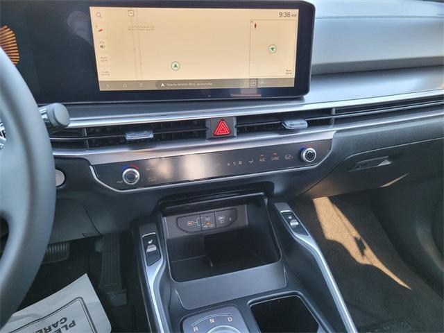 new 2025 Kia Sorento Hybrid car, priced at $43,390