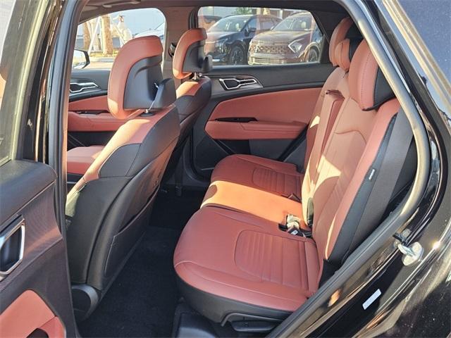 new 2025 Kia Sportage car, priced at $34,560