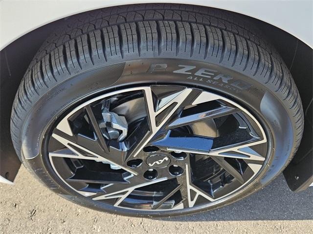 new 2025 Kia K5 car, priced at $32,320