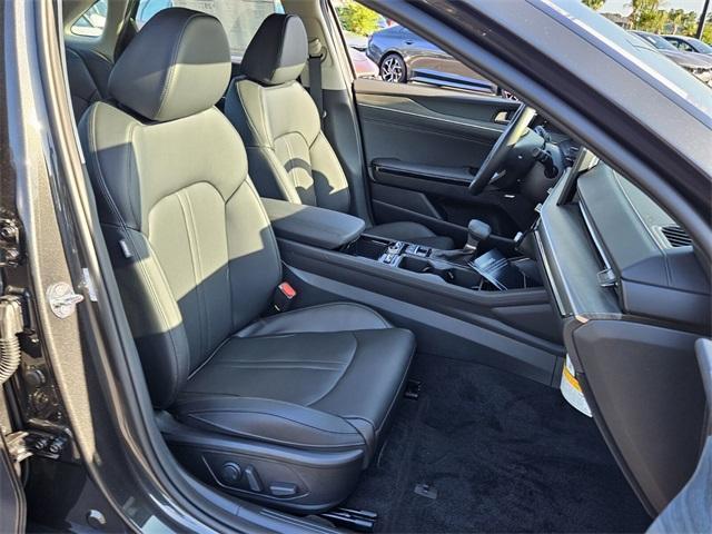 new 2025 Kia K5 car, priced at $36,325