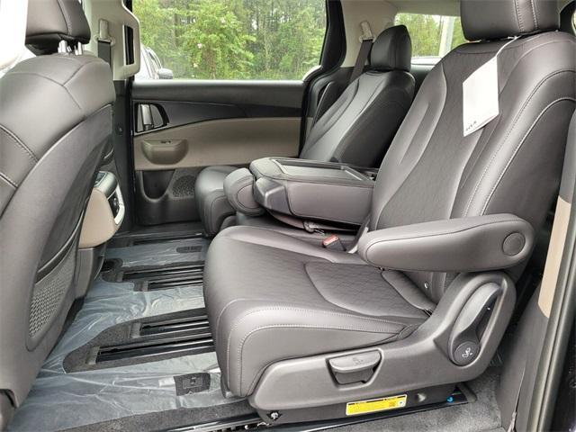 new 2026 Kia Carnival car, priced at $41,450