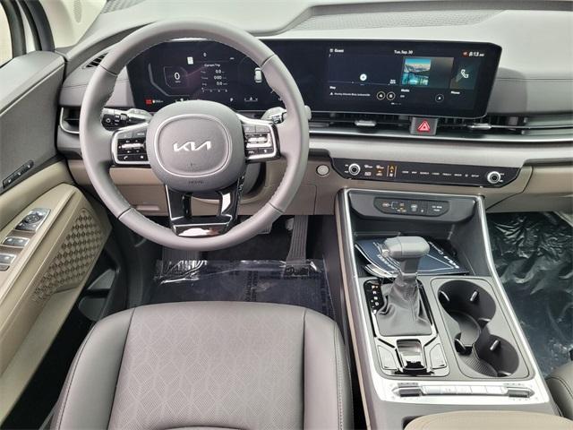 new 2026 Kia Carnival car, priced at $48,285