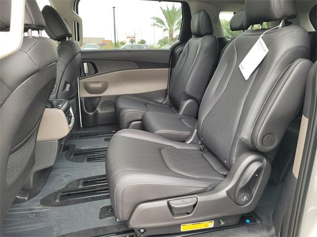 new 2026 Kia Carnival car, priced at $48,285