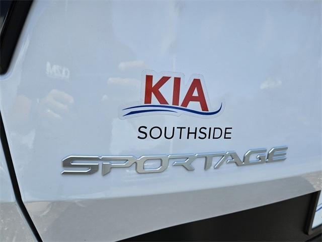 new 2025 Kia Sportage car, priced at $31,355