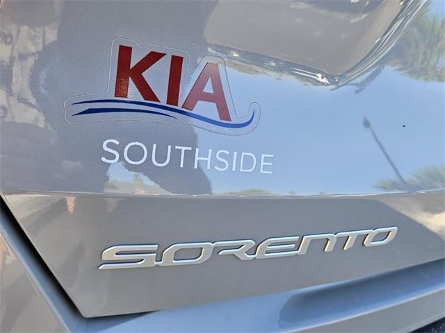 new 2025 Kia Sorento car, priced at $39,690
