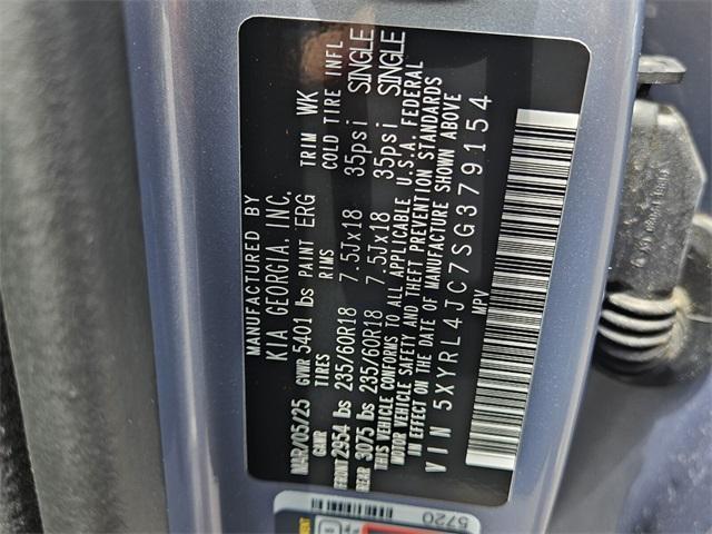 new 2025 Kia Sorento car, priced at $39,545