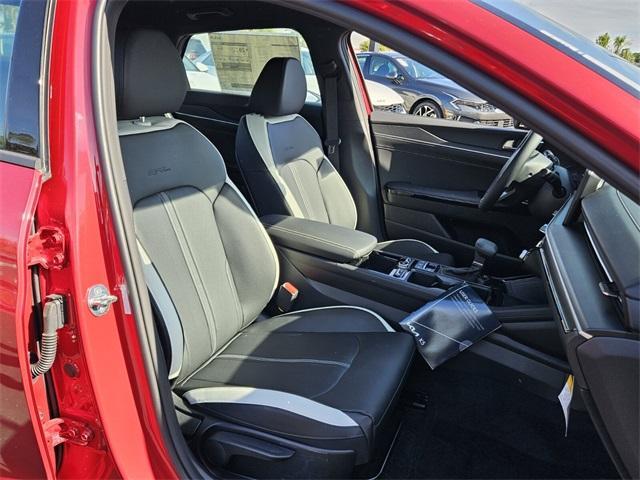 new 2025 Kia K5 car, priced at $29,640