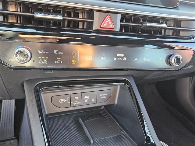 new 2025 Kia K5 car, priced at $29,640