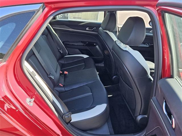 new 2025 Kia K5 car, priced at $29,640