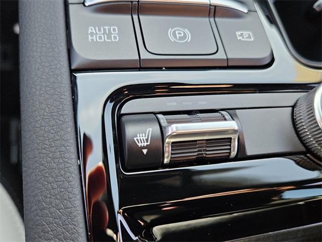 new 2025 Kia K5 car, priced at $29,640