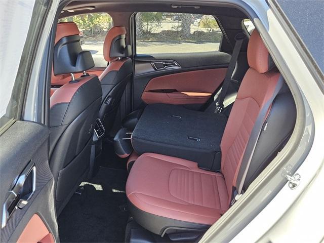 new 2025 Kia Sportage car, priced at $35,280