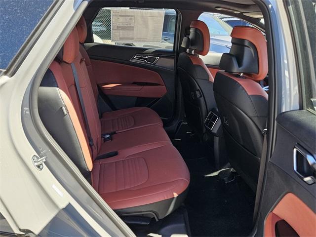 new 2025 Kia Sportage car, priced at $35,280