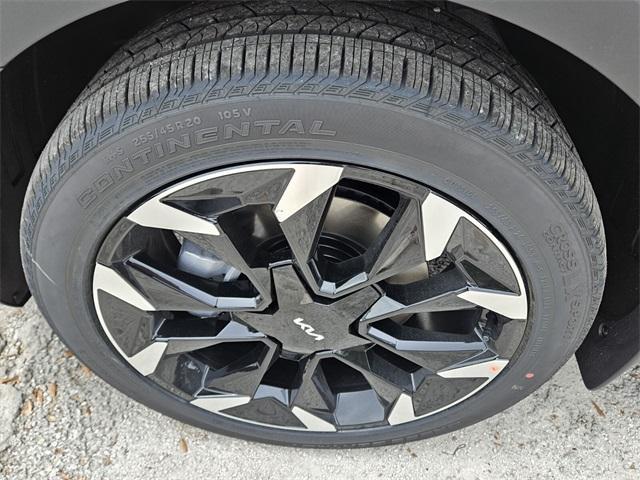 new 2025 Kia Sorento car, priced at $45,930