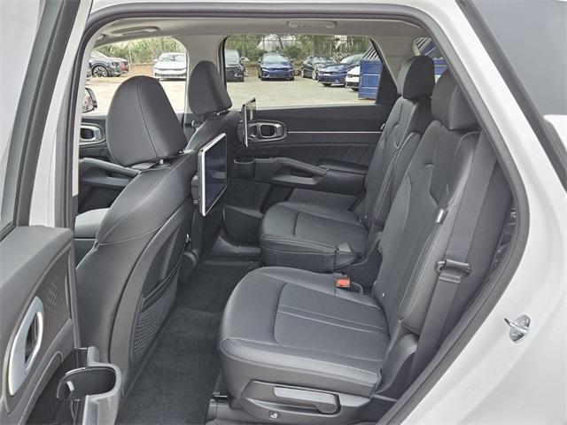 new 2025 Kia Sorento car, priced at $45,930