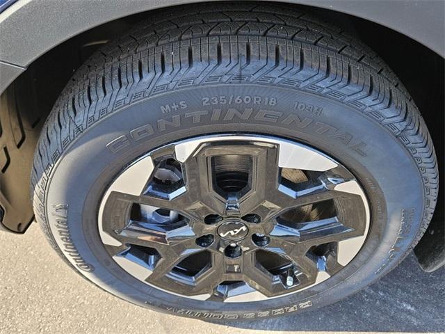 new 2025 Kia Sorento car, priced at $38,585