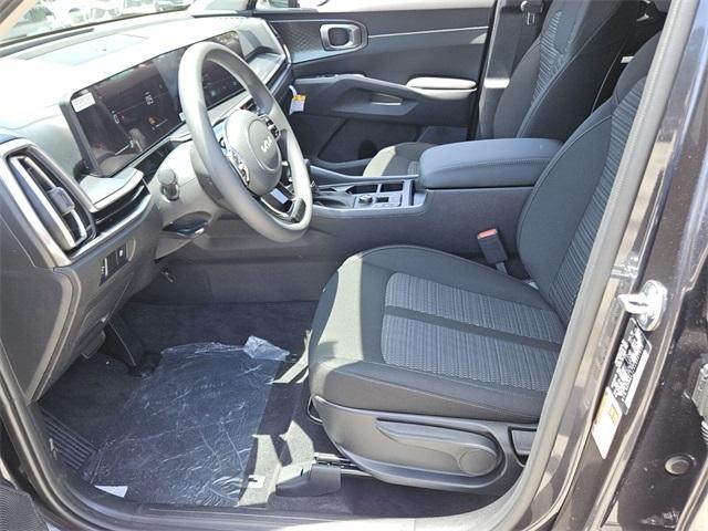 new 2025 Kia Sorento car, priced at $33,980