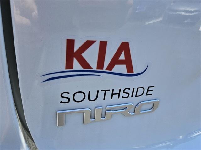new 2025 Kia Niro car, priced at $29,035