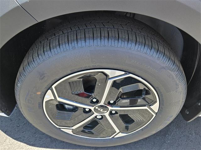 new 2025 Kia Niro car, priced at $29,035