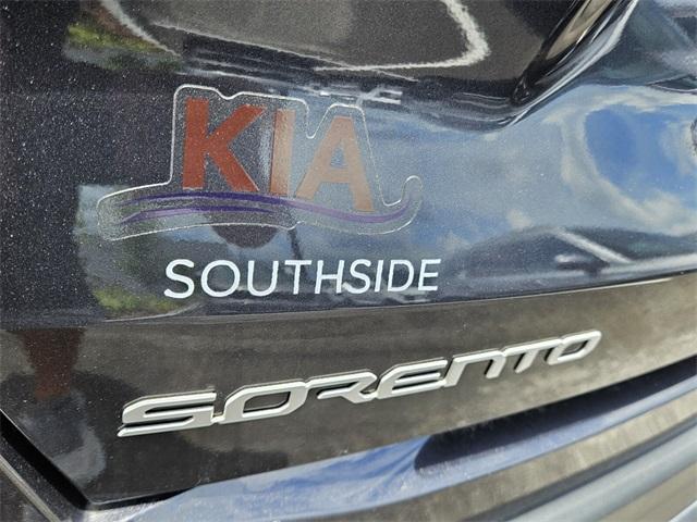 new 2025 Kia Sorento car, priced at $43,515
