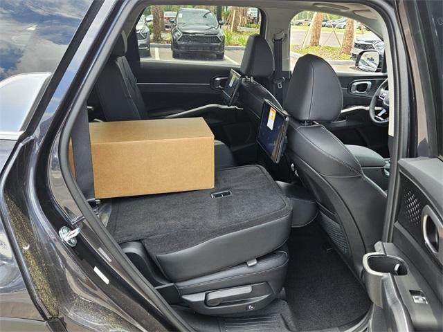 new 2025 Kia Sorento car, priced at $43,515