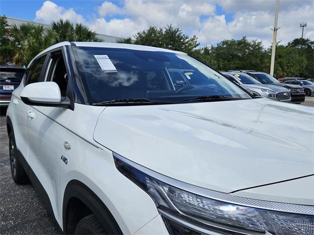 used 2023 Kia Seltos car, priced at $17,791