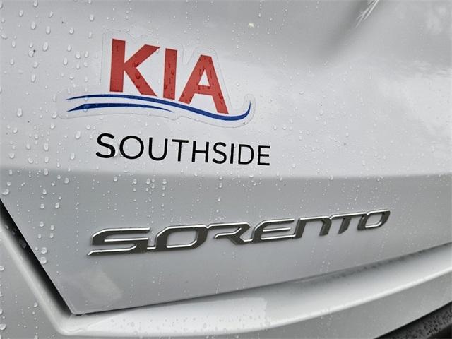 new 2025 Kia Sorento car, priced at $40,240