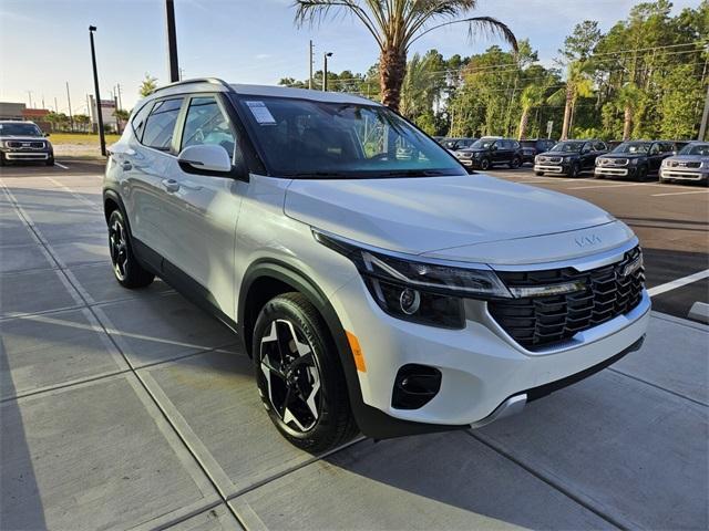 new 2025 Kia Seltos car, priced at $28,695