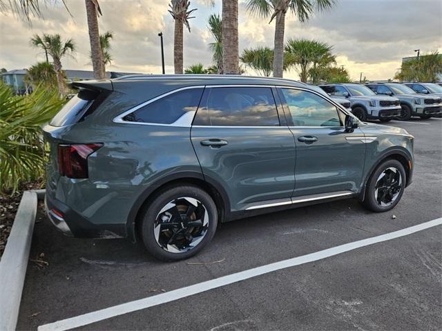 new 2025 Kia Sorento Hybrid car, priced at $43,390