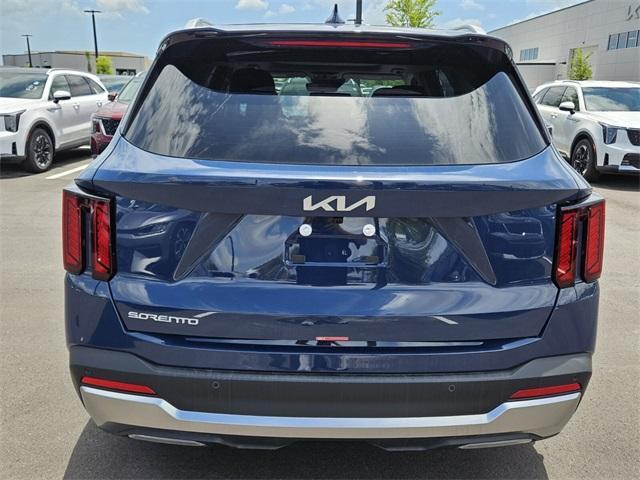 new 2025 Kia Sorento car, priced at $38,640