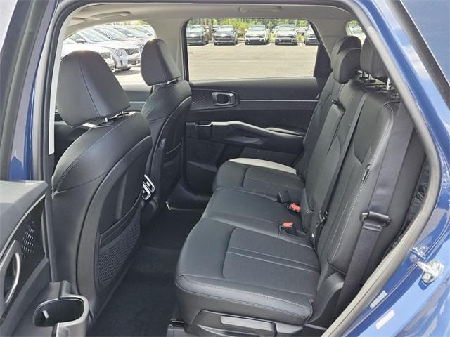 new 2025 Kia Sorento car, priced at $38,640