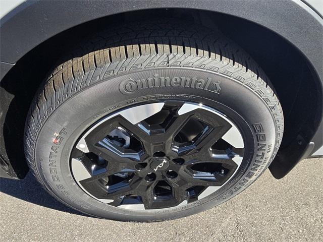 new 2026 Kia Sorento car, priced at $34,637