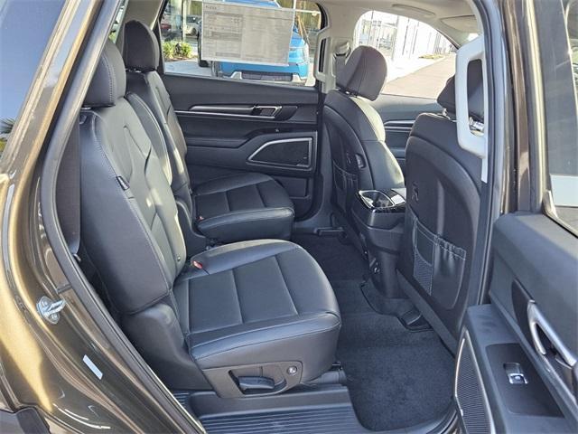 new 2025 Kia Telluride car, priced at $41,030
