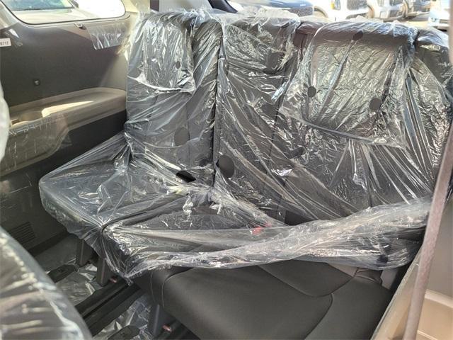 new 2026 Kia Carnival car, priced at $39,822