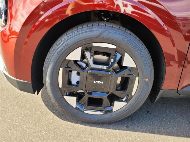 new 2026 Kia Carnival car, priced at $39,822