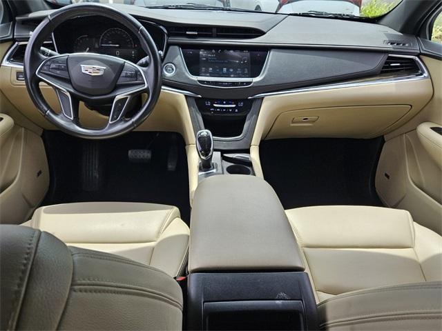 used 2018 Cadillac XT5 car, priced at $17,891