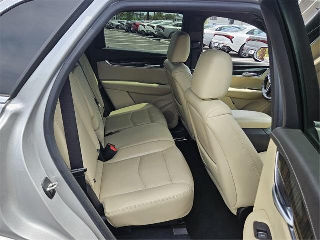 used 2018 Cadillac XT5 car, priced at $17,891