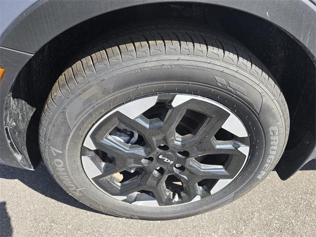 new 2025 Kia Sorento car, priced at $36,660