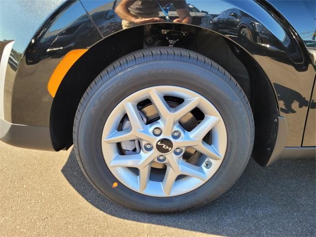 new 2025 Kia Soul car, priced at $21,322