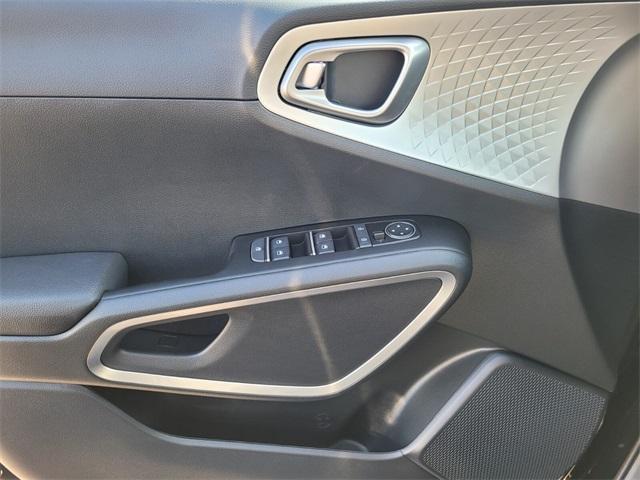 new 2025 Kia Soul car, priced at $21,322