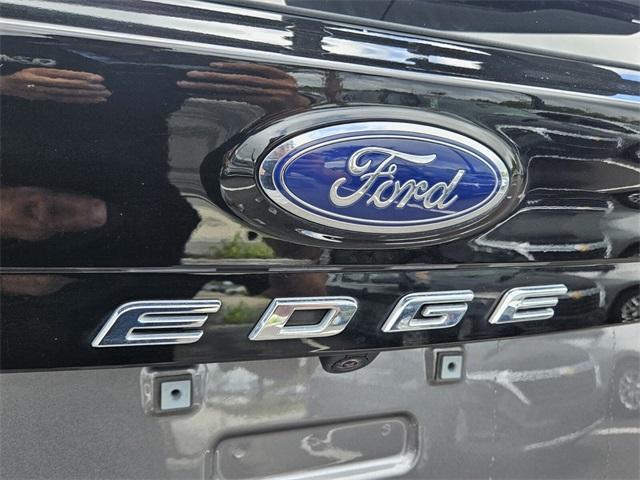 used 2024 Ford Edge car, priced at $28,791