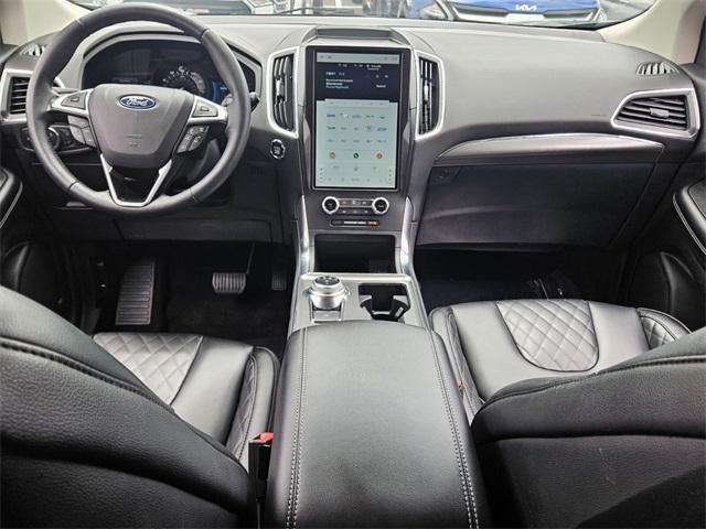 used 2024 Ford Edge car, priced at $28,791