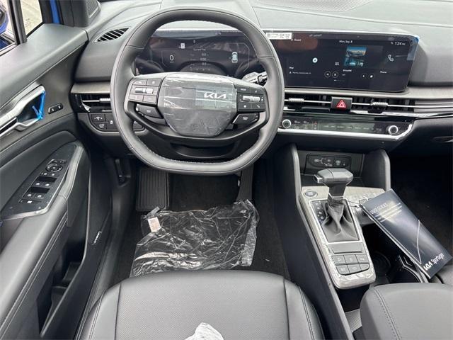 new 2026 Kia Sportage car, priced at $38,635