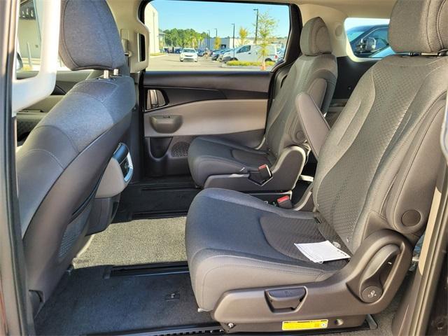 new 2026 Kia Carnival car, priced at $38,690