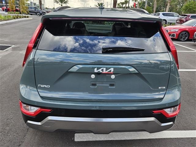 new 2025 Kia Niro car, priced at $33,735