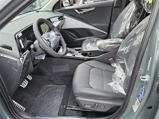 new 2025 Kia Niro car, priced at $33,735
