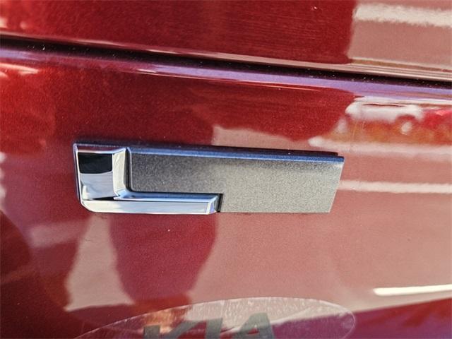 used 2021 Jeep Grand Cherokee L car, priced at $28,991