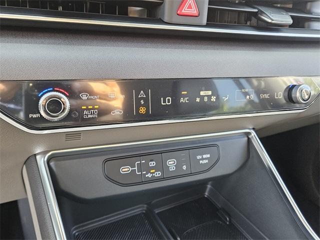 new 2025 Kia Carnival car, priced at $43,335