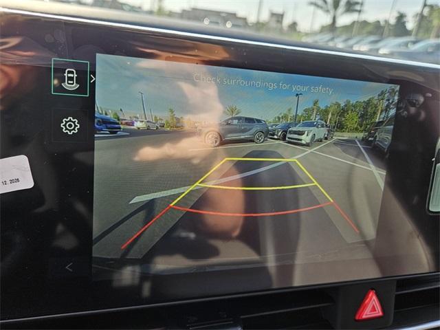 new 2025 Kia Carnival car, priced at $43,335