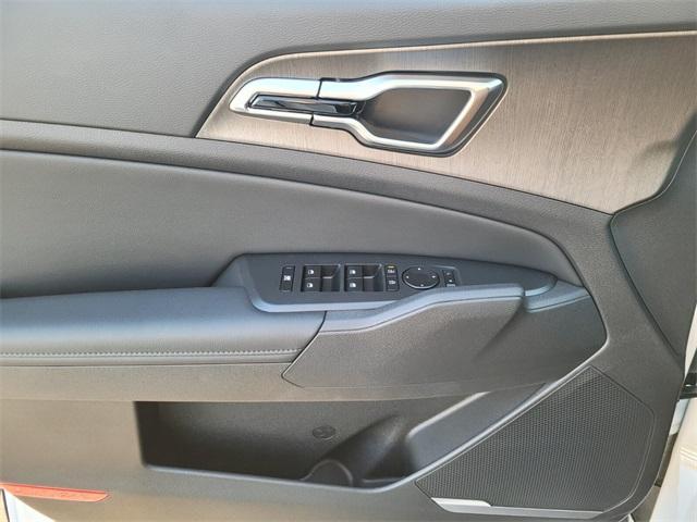 new 2026 Kia Sportage Hybrid car, priced at $38,445